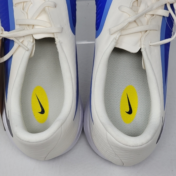 Nike Phantom 6 Low Academy Turf LV8 Men\'s Size 9.5 Soccer Cleats HQ2327-400 NEW